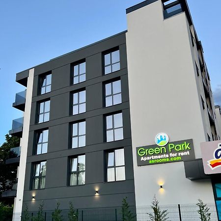 Green Park Apartments And Rooms For Guests Асеновград Экстерьер фото