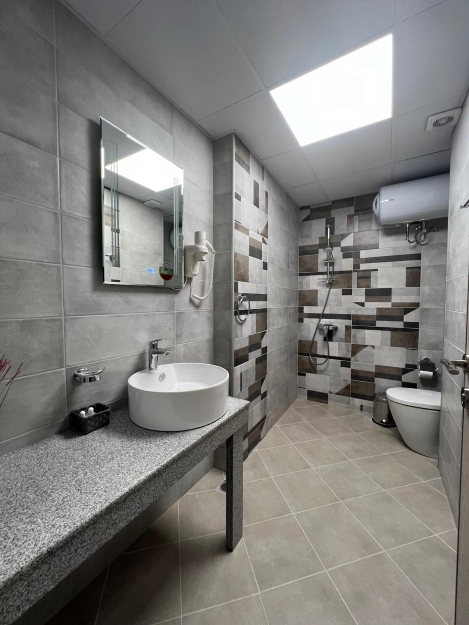 Green Park Apartments And Rooms For Guests Асеновград Экстерьер фото